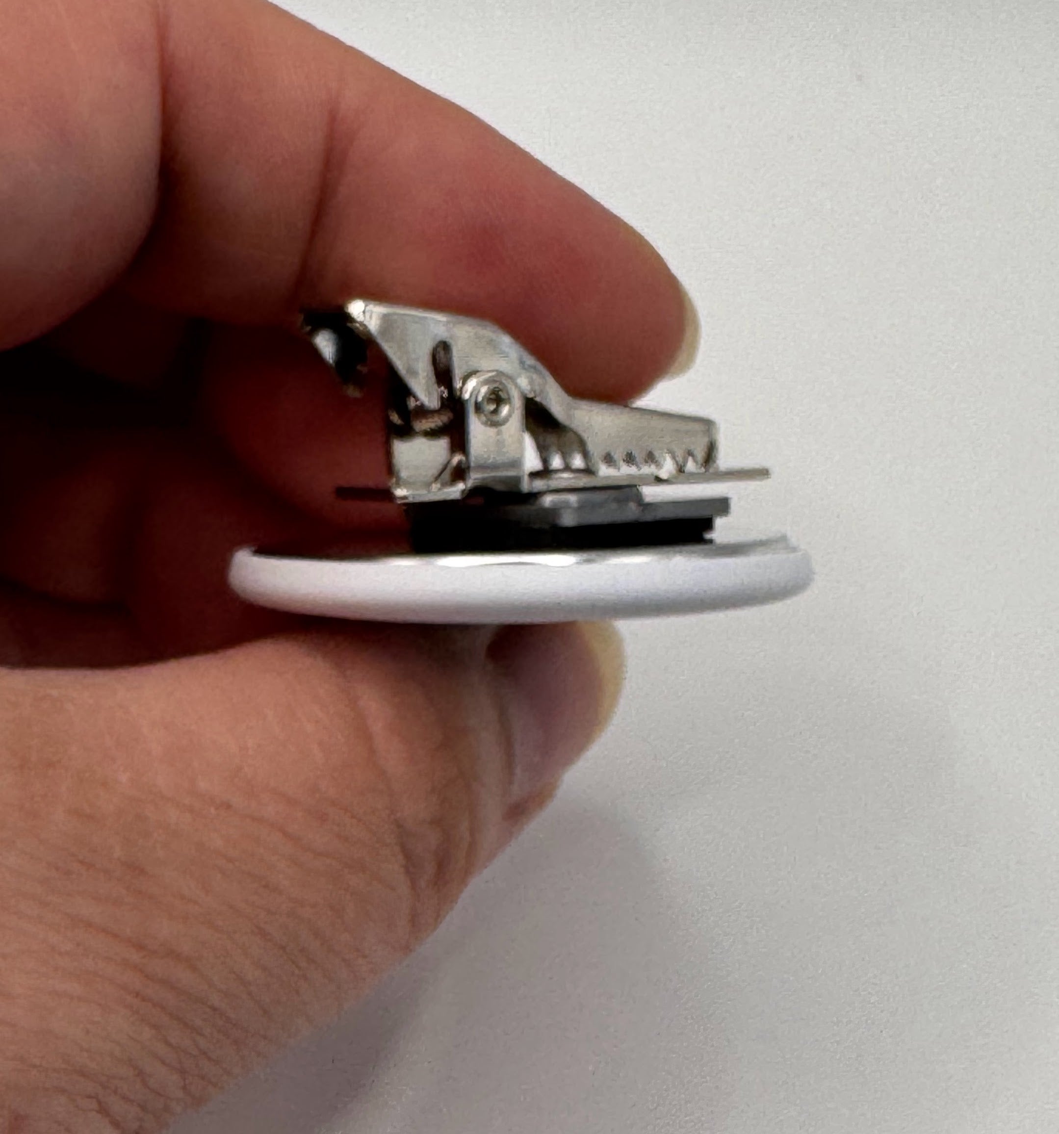 Buttons mit Clip - verschiedene Motive zur Auswahl